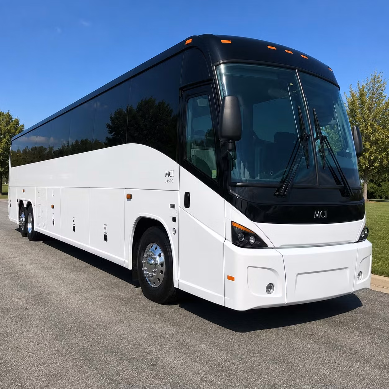 rohnert park commuter shuttles that keep your team moving between smart rail and the office