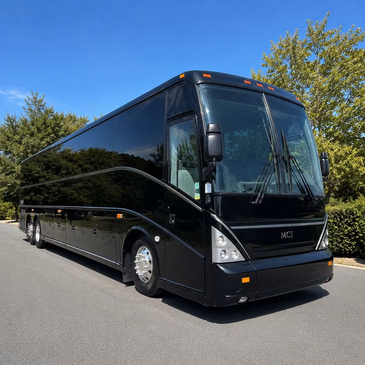 rohnert park corporate event employee shuttle bus rentals