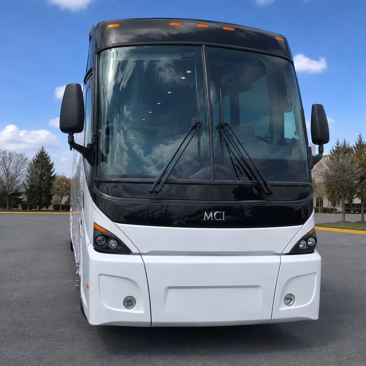 rohnertparkcharterbuscompany com puts the right shuttle bus between your rohnert park workforce and the north bay s biggest employment hubs